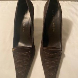 Brown Suede Antonio Melani Size 9   3 1/2 inch heel